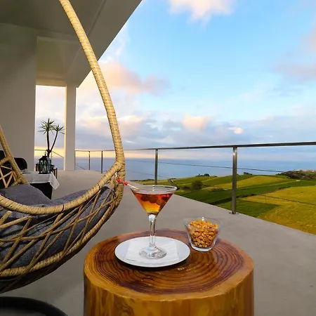 Casa Baleia A Vista Bed & Breakfast Algarvia