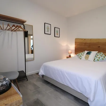 Casa Baleia A Vista Bed & Breakfast Algarvia