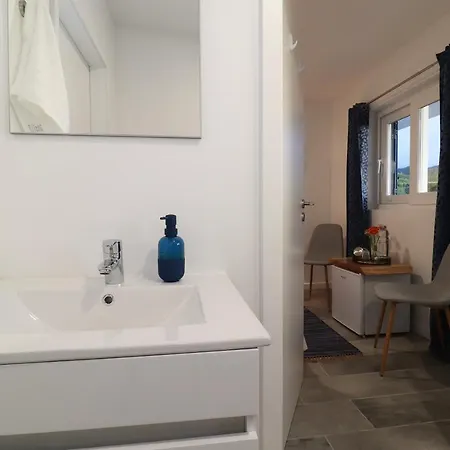 Casa Baleia A Vista Bed & Breakfast